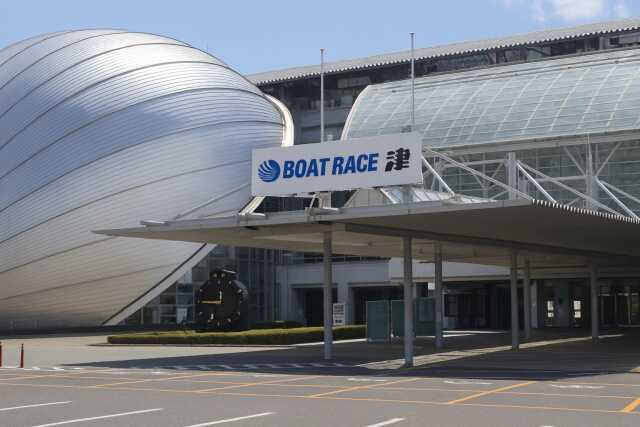 tsu-boat-racecourse02